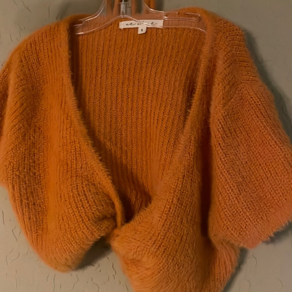Sweater rap